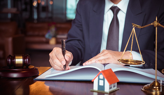 Giá thuê luật sư giải quyết tranh chấp đất đai