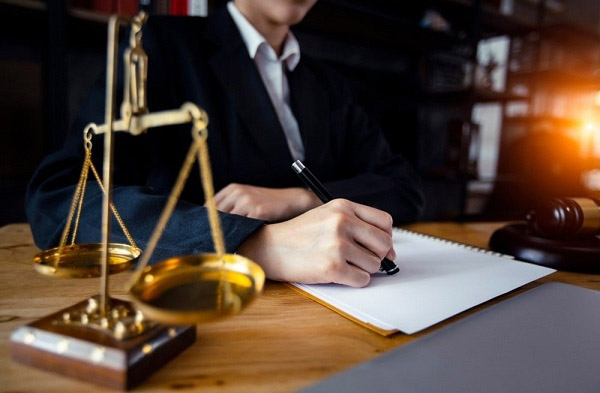 Luật sư tư vấn đất đai giải quyết tranh chấp nhà đất